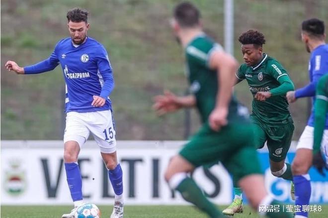 牌去打出明 牌去打出明