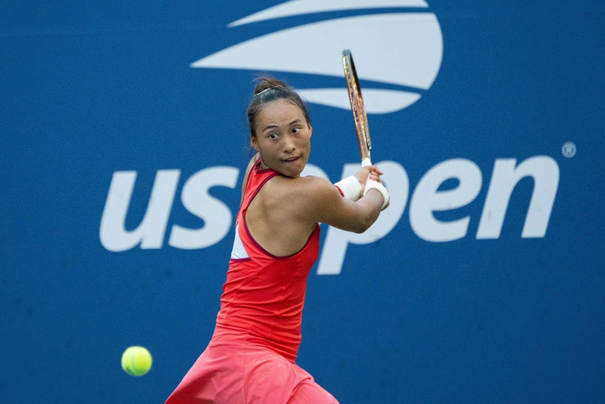 的方向滚动 的方向滚动