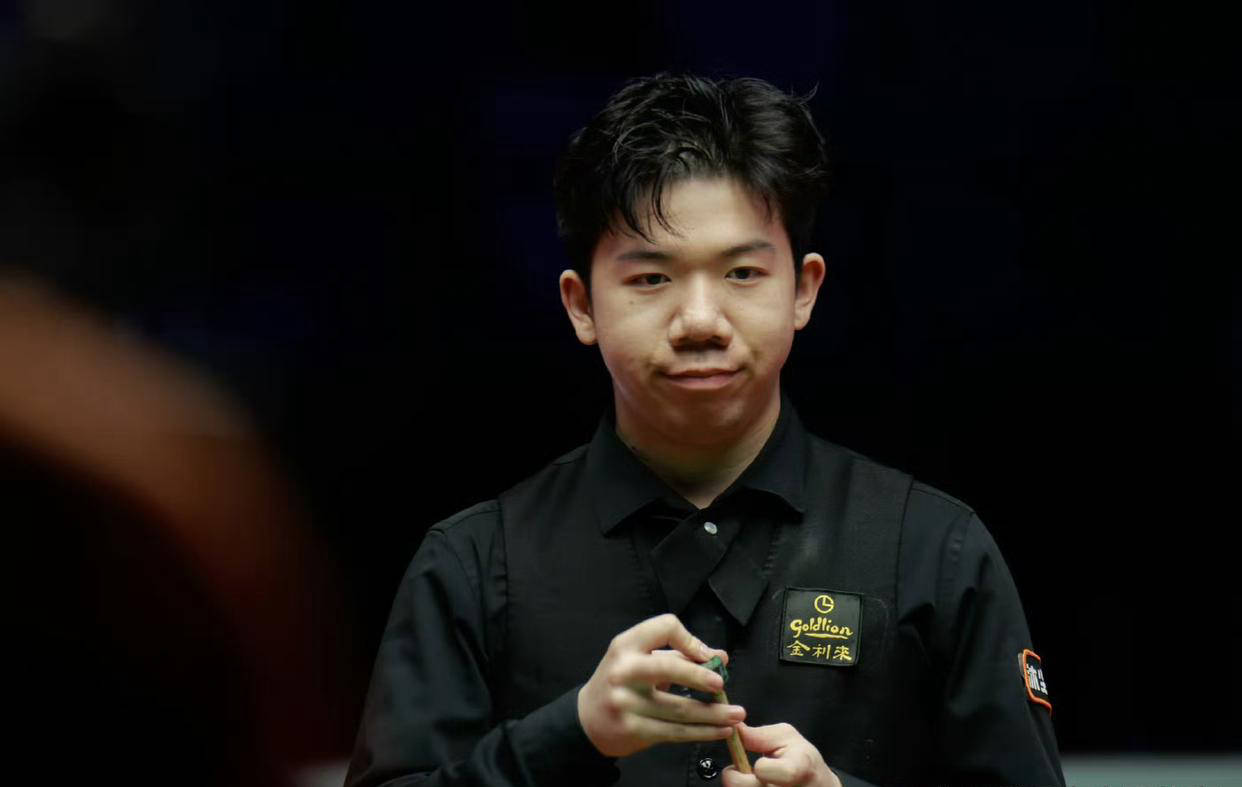 在青少年中 在青少年中